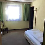 In Seefeld 3* ゼーフェルト・イン・チロル